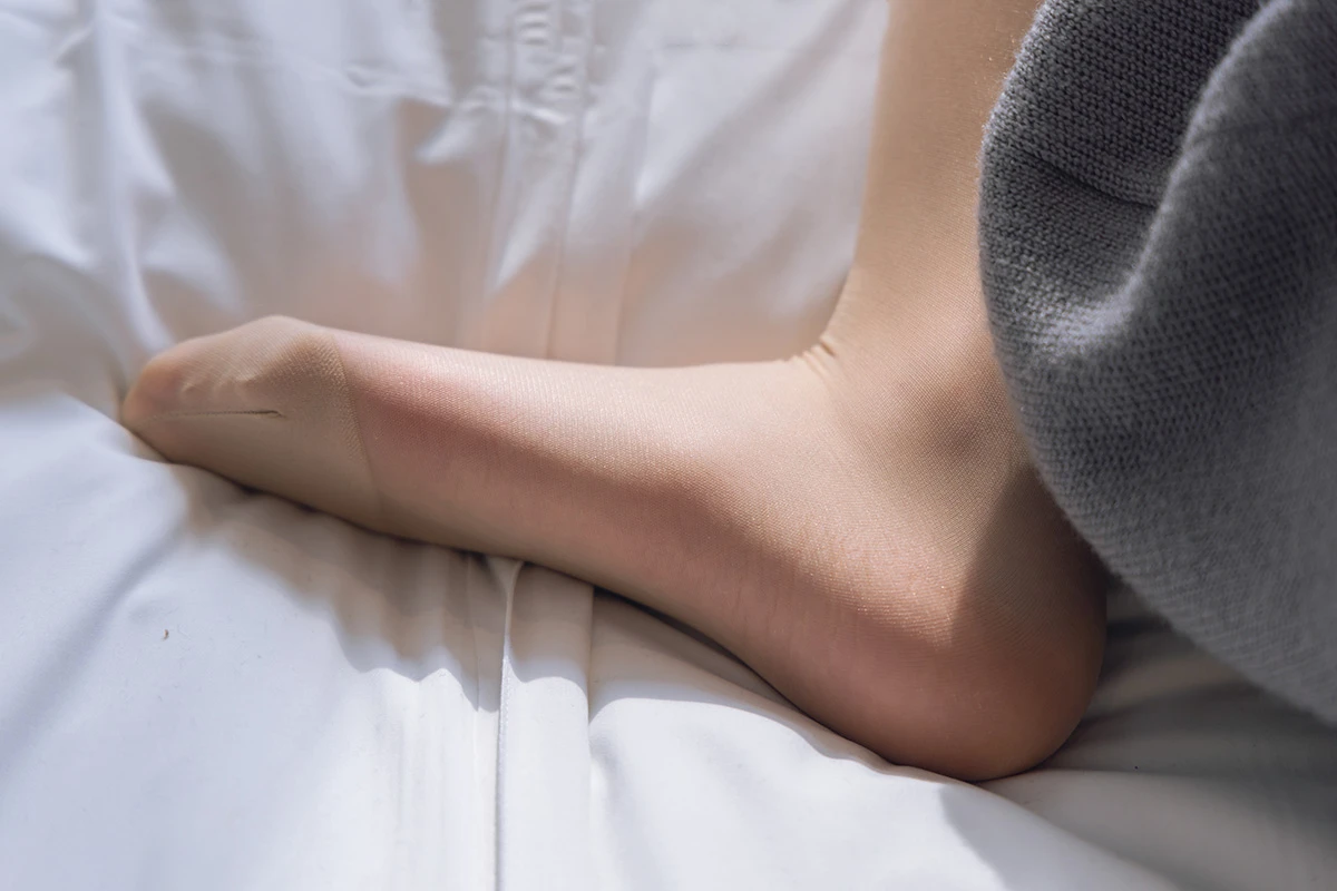 [bobosocks袜啵啵] no.354 小甜豆-运动鞋、肉丝