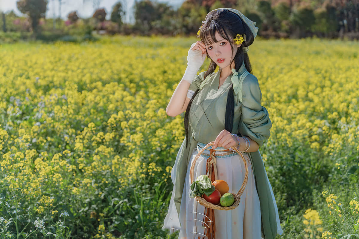 咬一口兔娘(黏黏团子兔)(咬人小小兔) - 2024年5月订阅『田耕记』