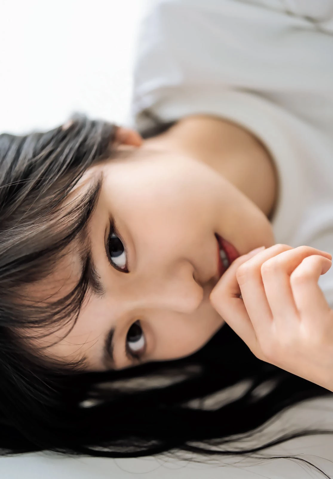 [shonen magazine] 2024 no.20 日向坂46 正源司陽子