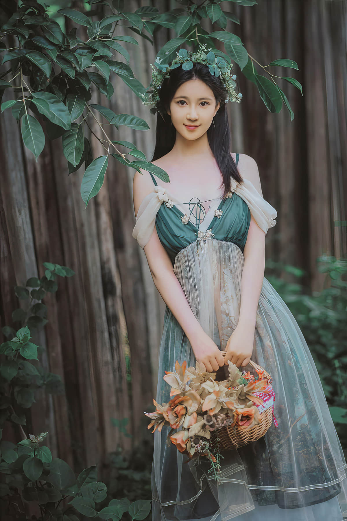 年年Nnian - 爱丽丝仙境