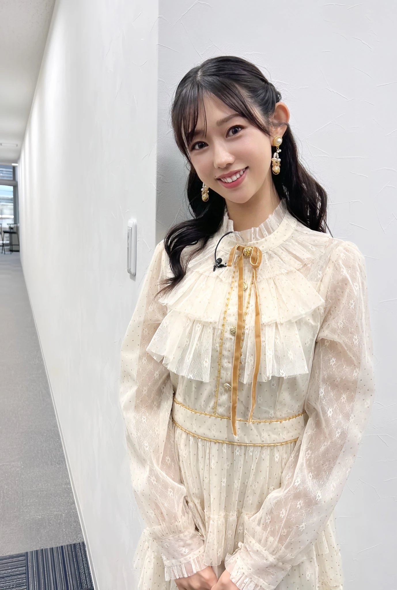 人美心善但不好惹!美女老师《堀江圣夏》大秀「徒手破砖」超强空手道黑带实力!