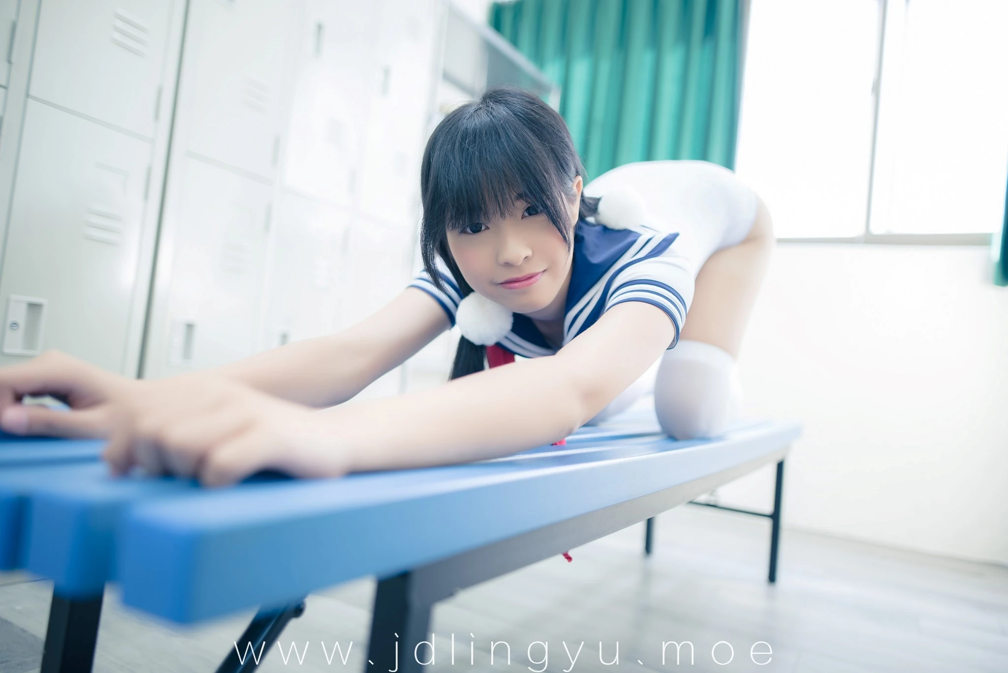 2016-10-17_22-24-29_11_20_2024