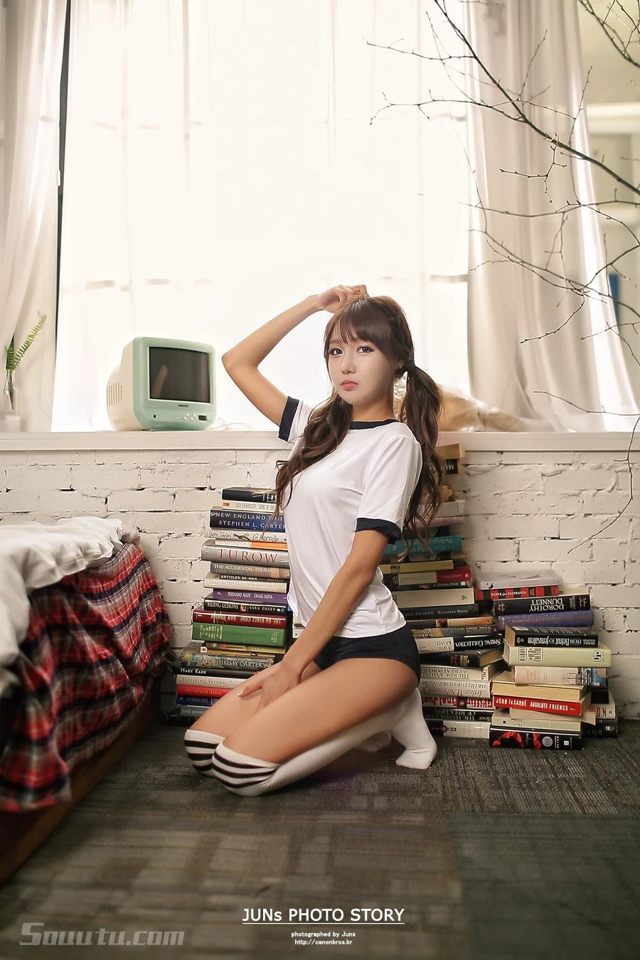 2016-10-20_21-44-26_11_21_2024