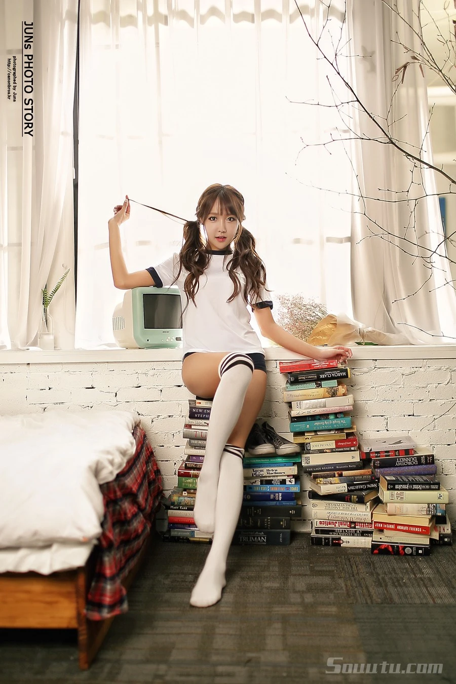 2016-10-20_21-44-28_11_21_2024