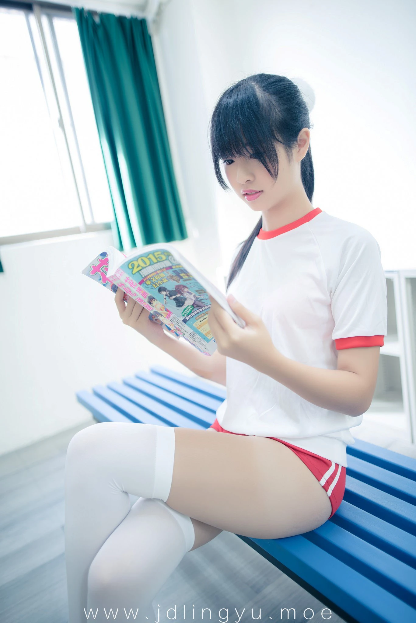 2016-10-20_22-32-33_11_21_2024