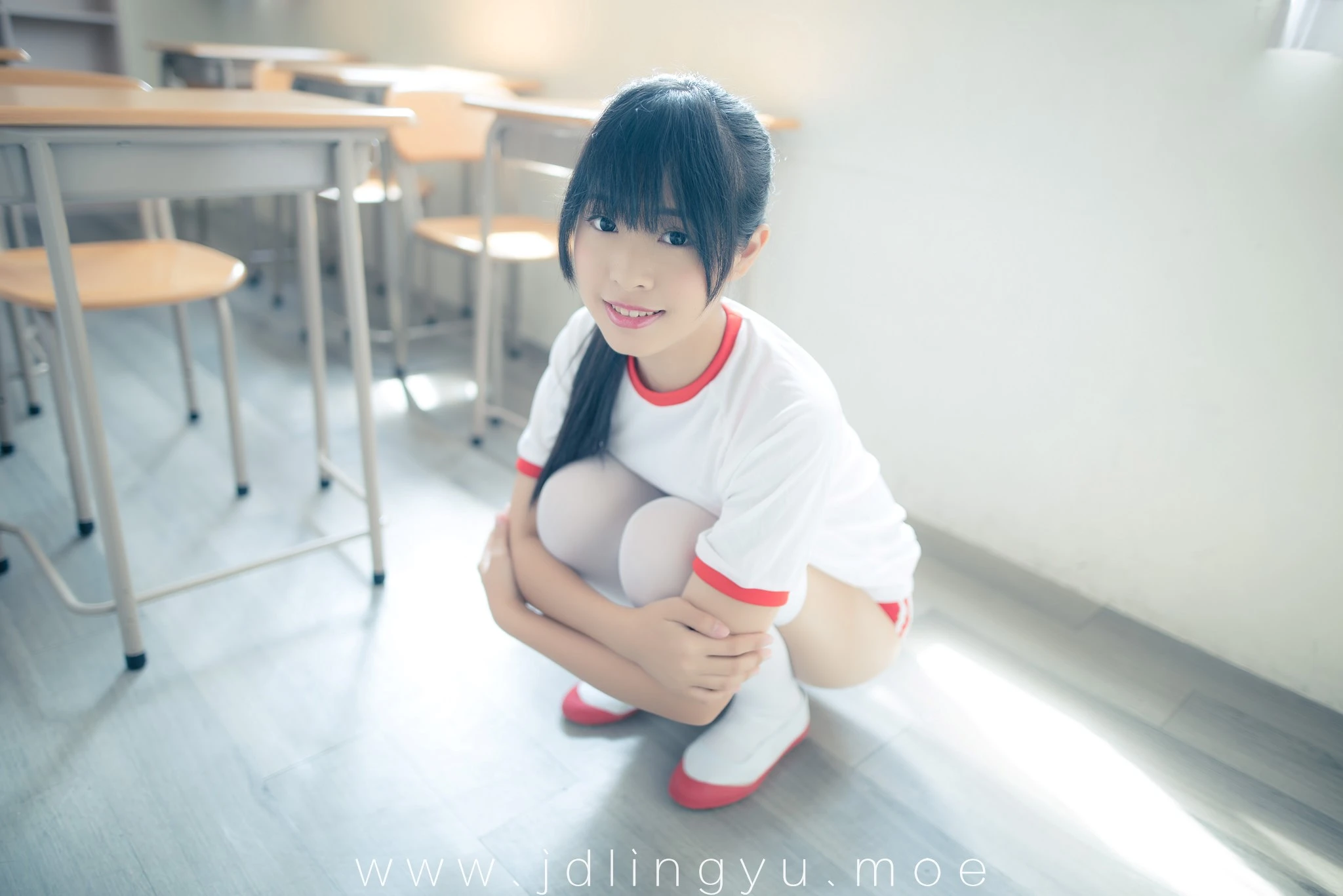 2016-10-20_22-32-43_11_21_2024