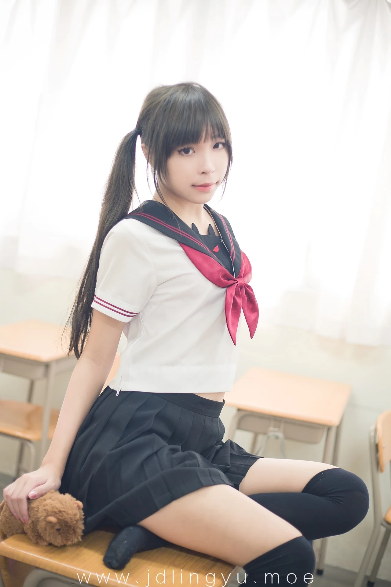 2016-10-21_21-38-12_11_21_2024