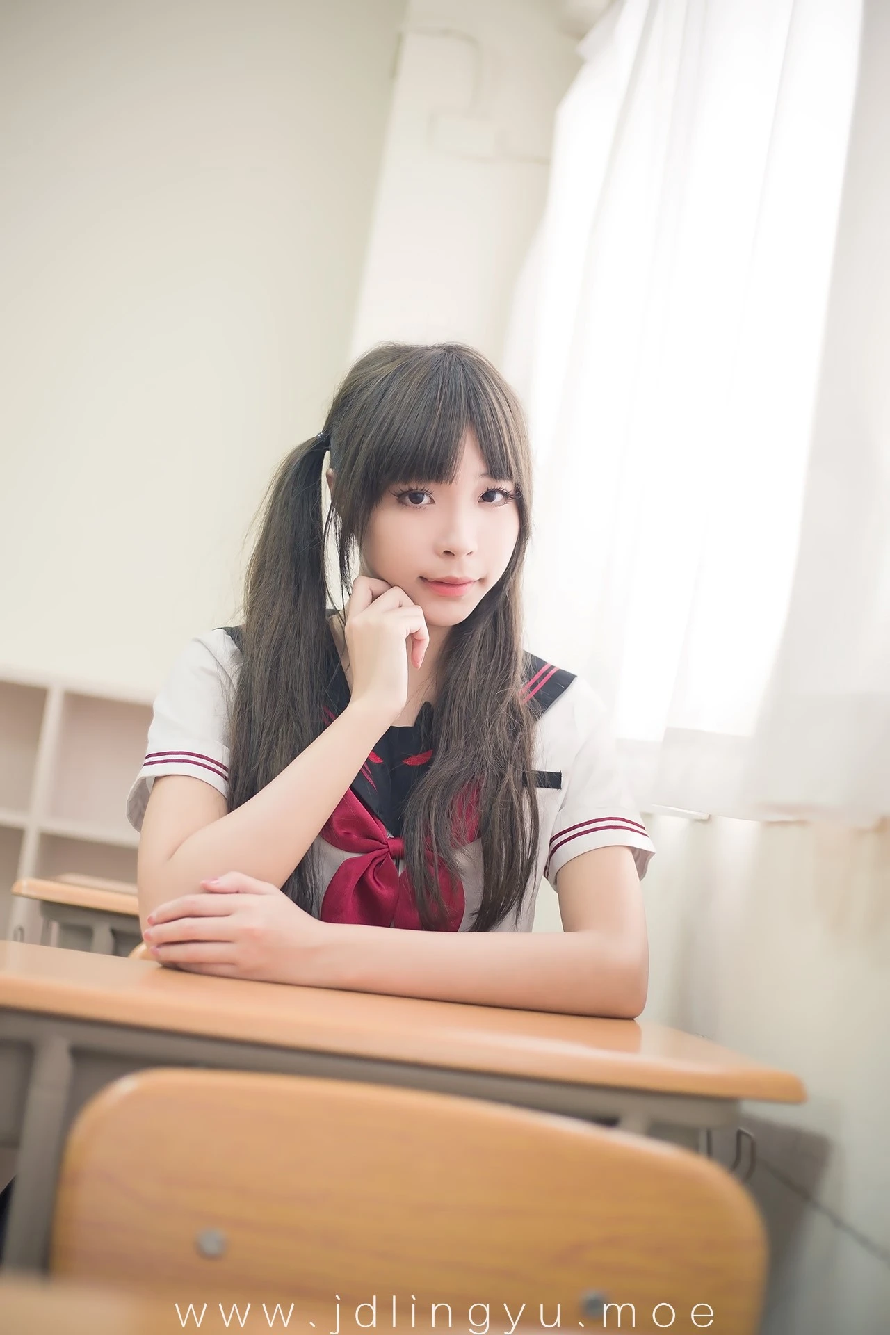 2016-10-21_21-38-17_11_21_2024