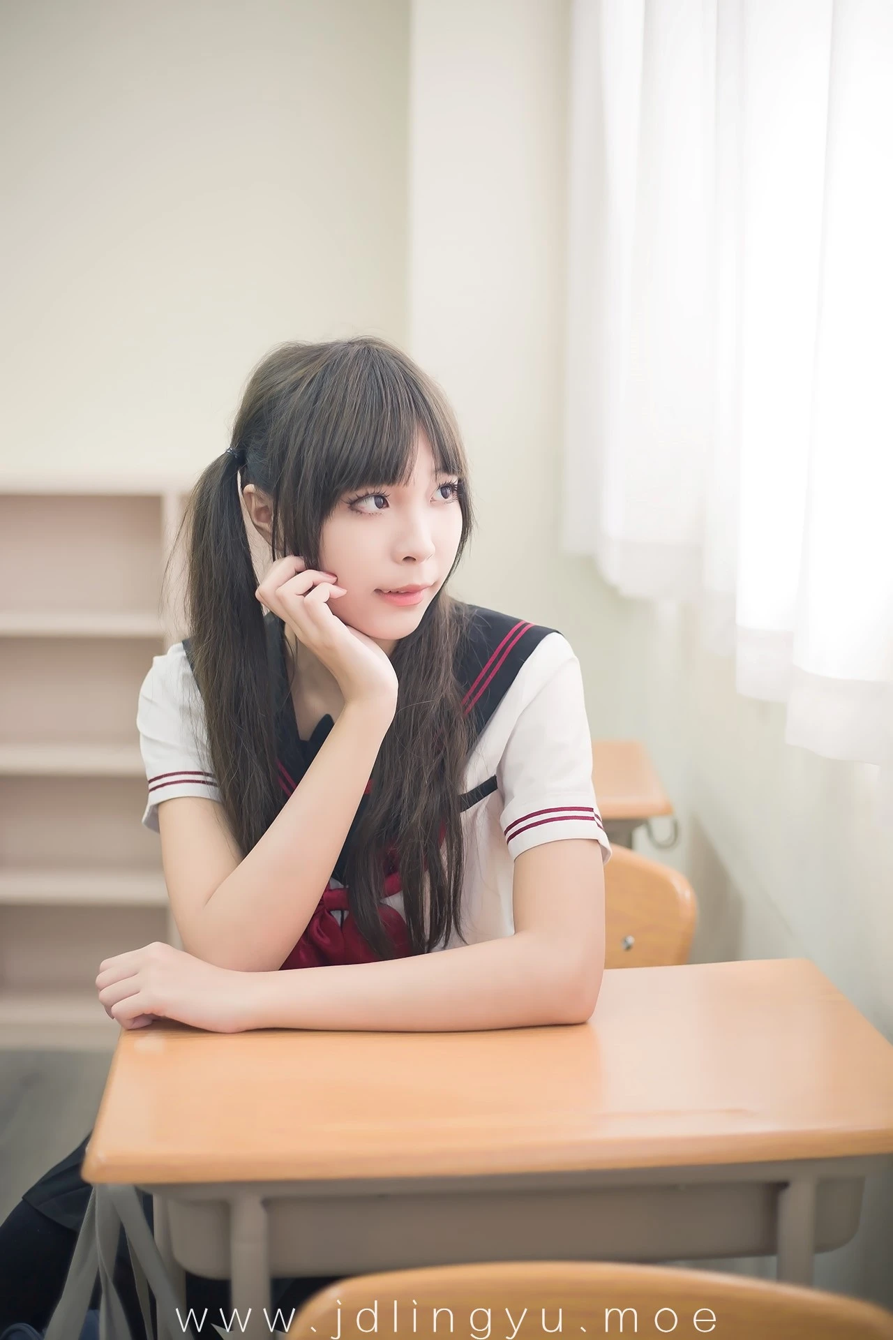 2016-10-21_21-38-16_11_21_2024