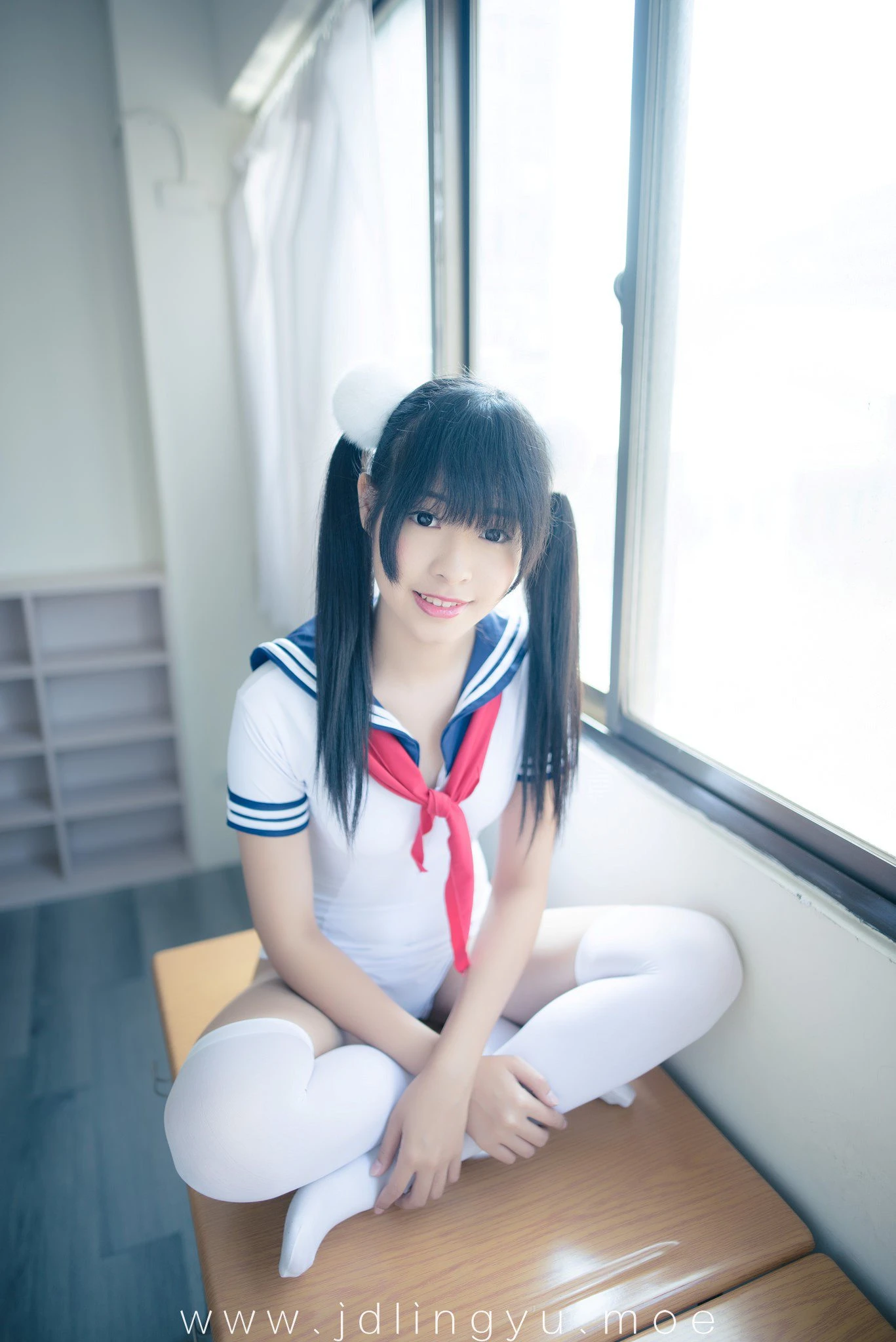 2016-10-23_22-28-55_11_21_2024