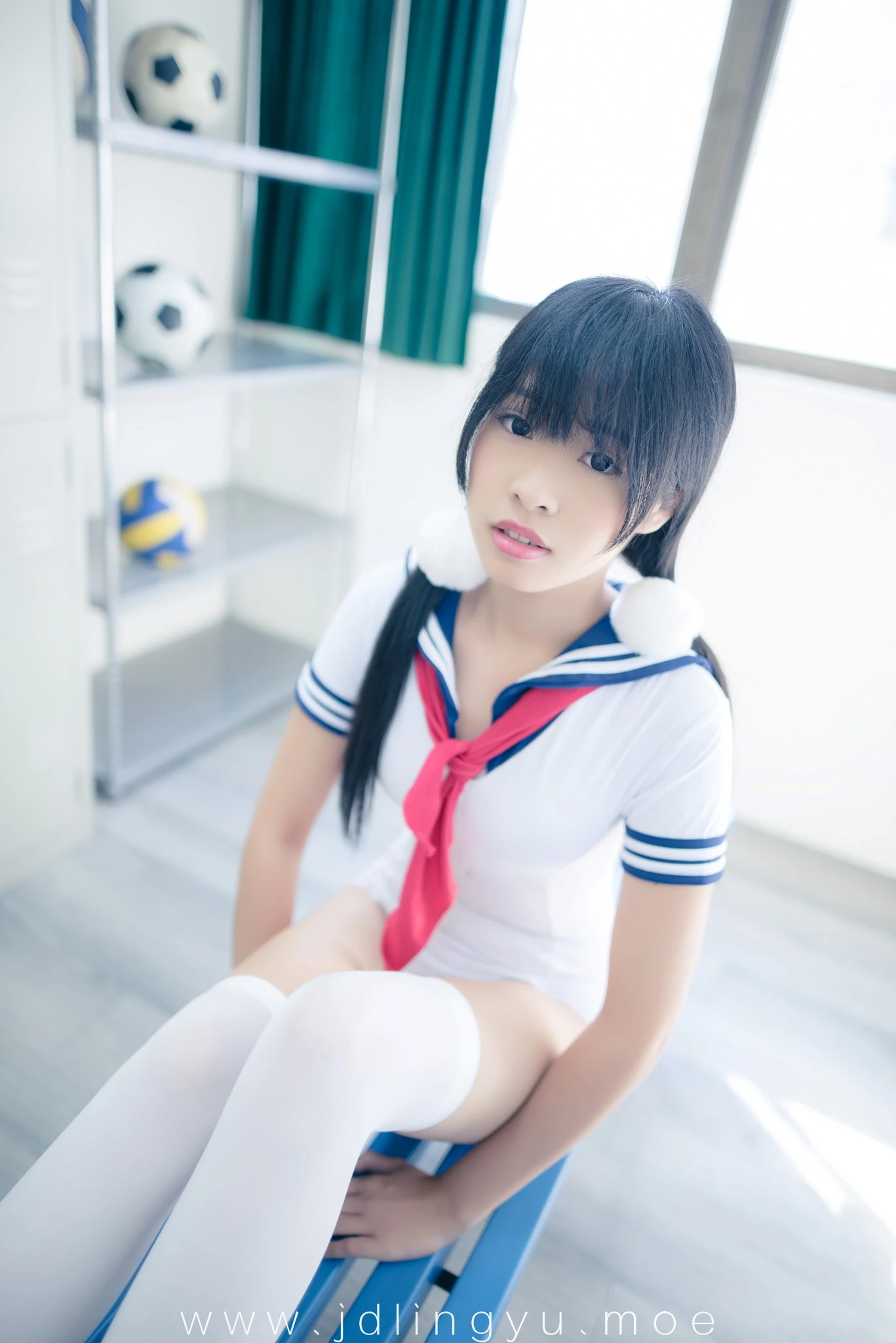 2016-10-23_22-28-57_11_21_2024