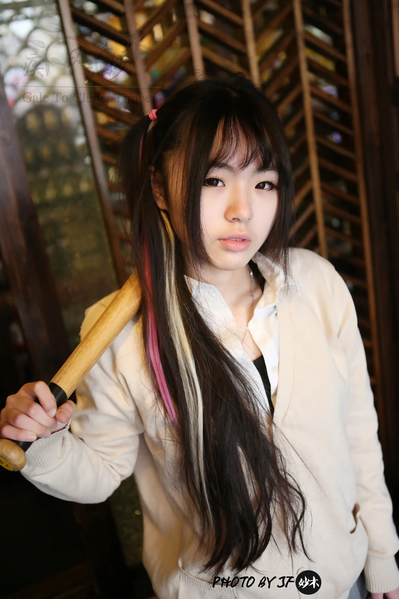 2016-10-29_22-33-25_11_22_2024