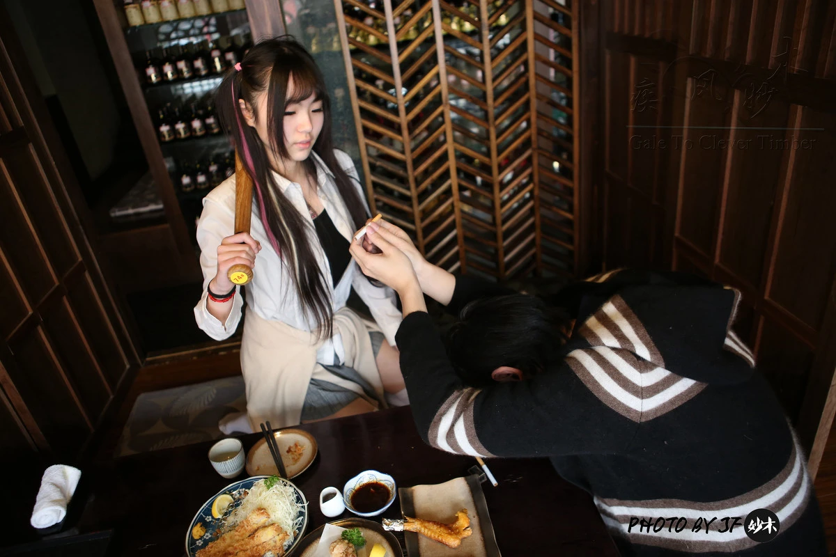 2016-10-29_22-33-28_11_22_2024