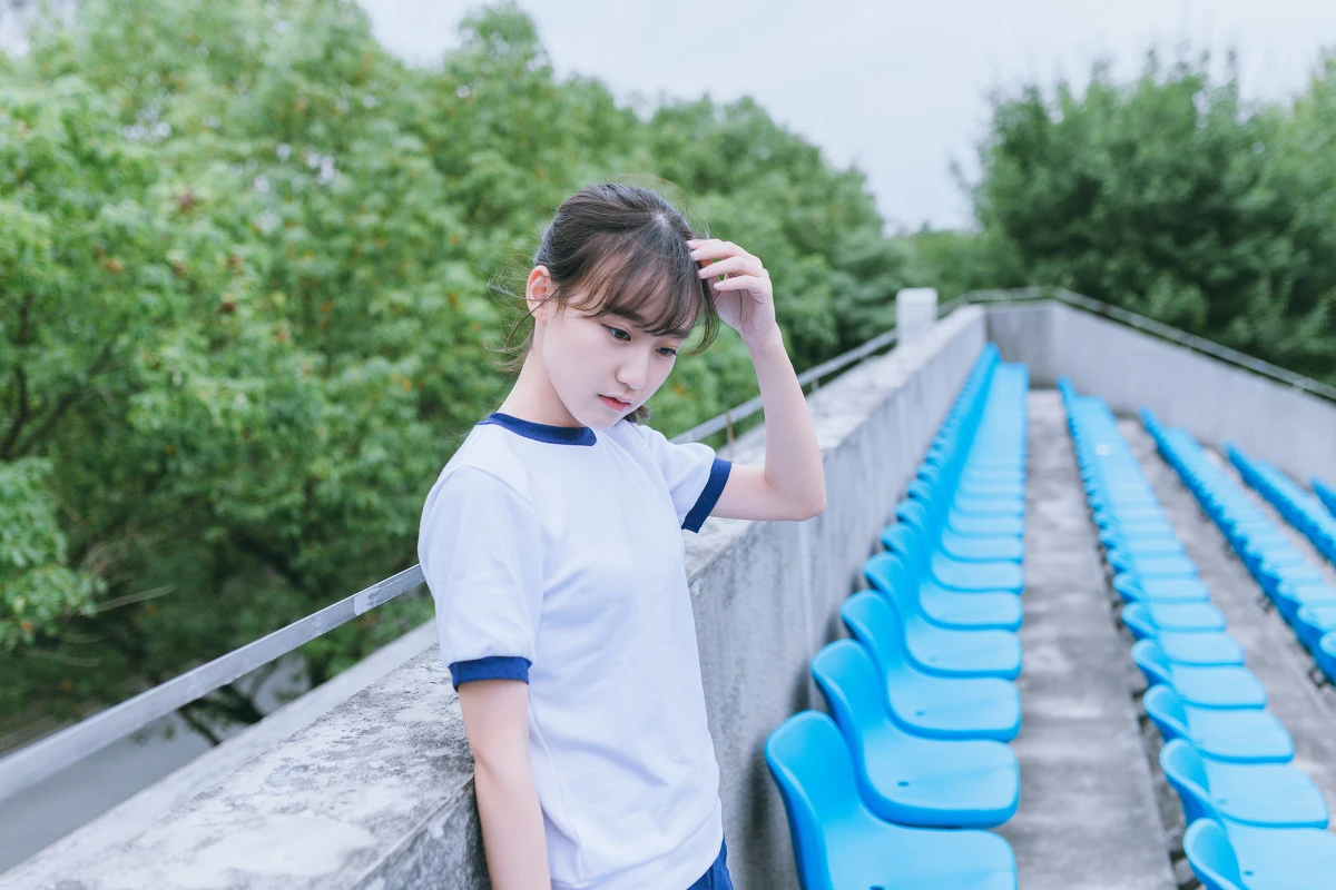 2016-10-29_22-43-28_11_22_2024