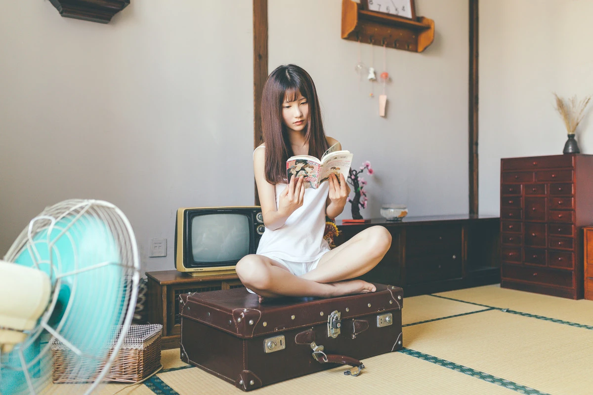 2016-10-30_21-56-10_11_22_2024