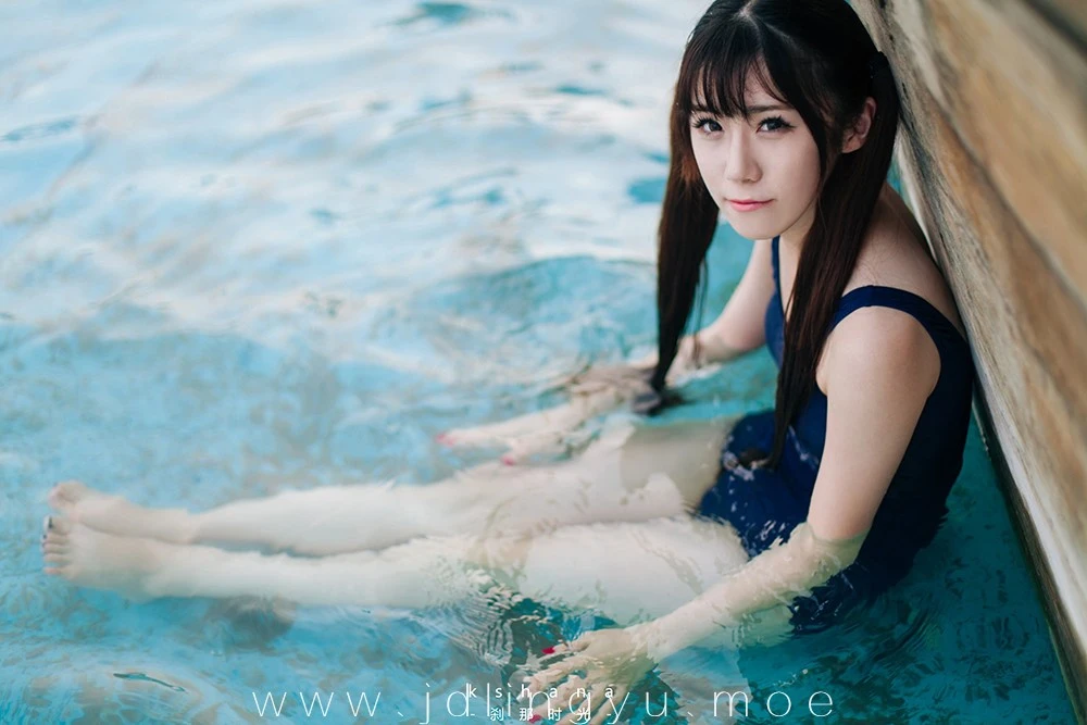 2016-10-30_23-19-44_11_22_2024