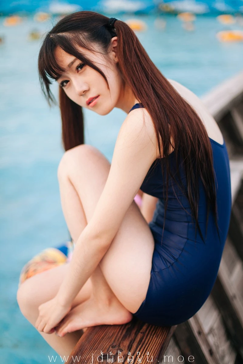 2016-10-30_23-19-53_11_22_2024