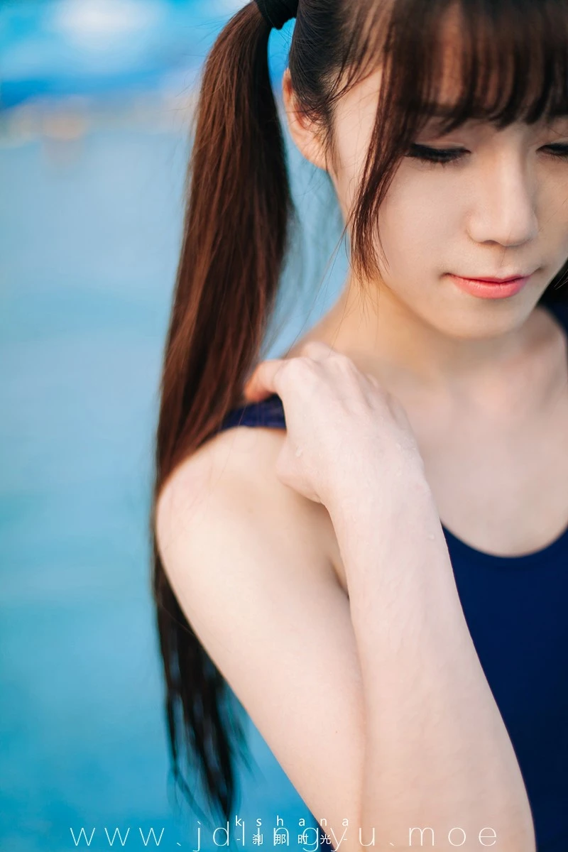 2016-10-31_22-00-33_11_23_2024