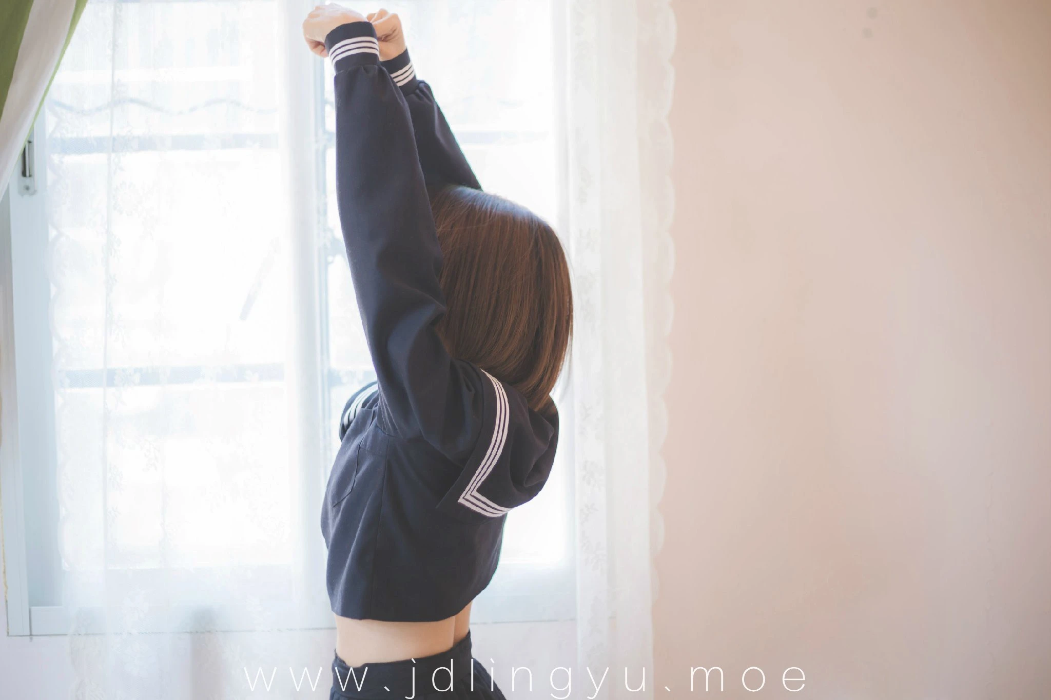 2016-11-05_23-17-56_11_23_2024