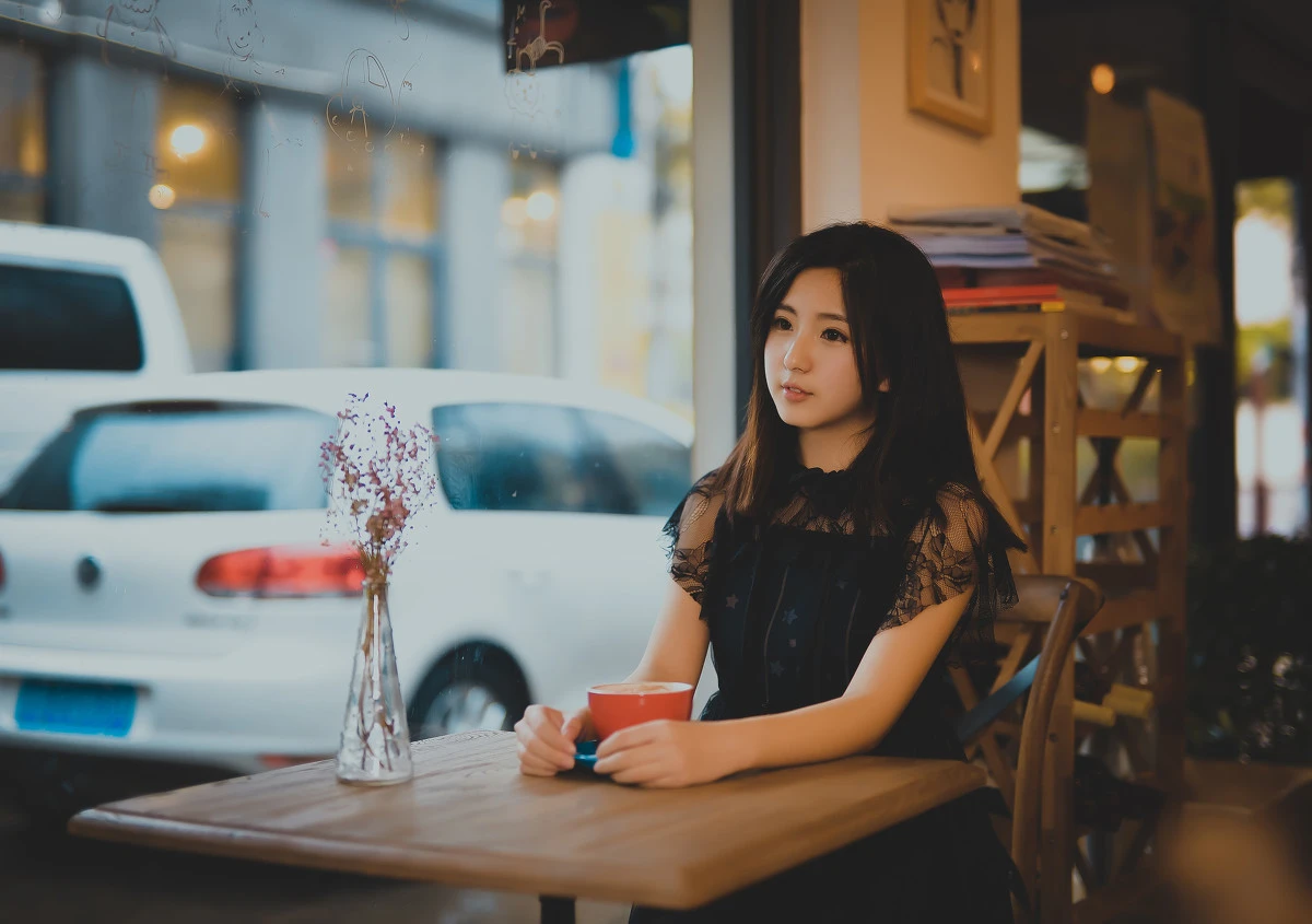 2016-11-11_22-32-17_11_25_2024