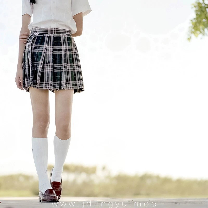 2016-11-13_22-29-10_11_25_2024