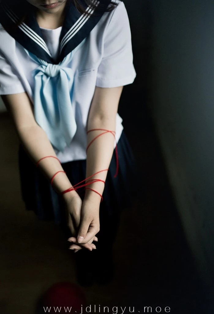 2016-11-13_22-29-12_11_25_2024