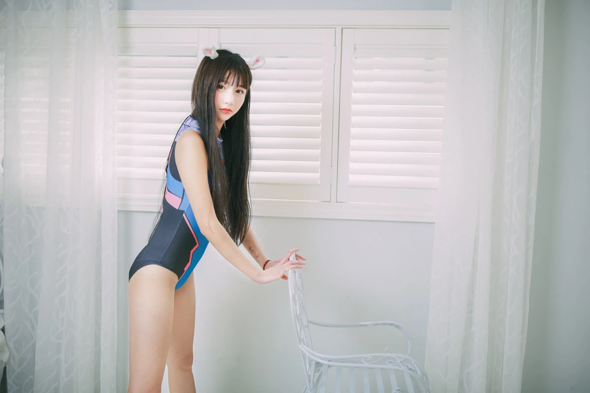 2016-11-27_20-45-49_11_26_2024