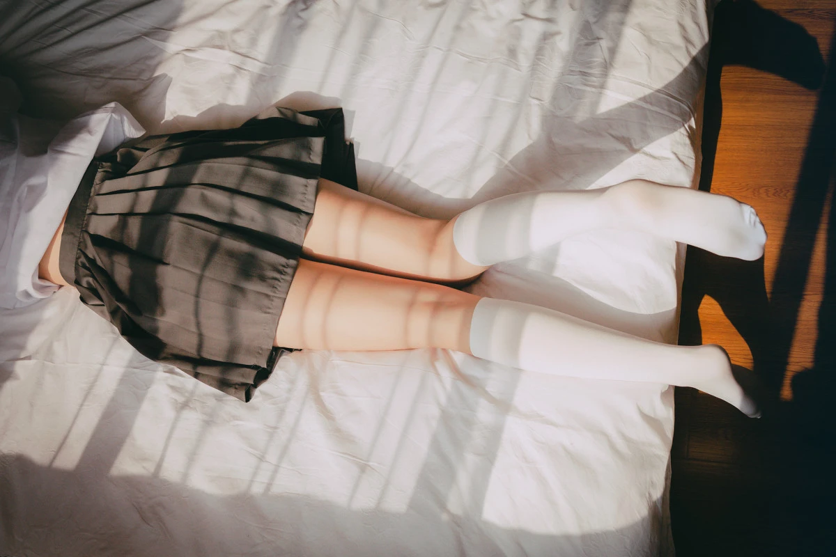 2016-12-05_21-15-19_11_26_2024