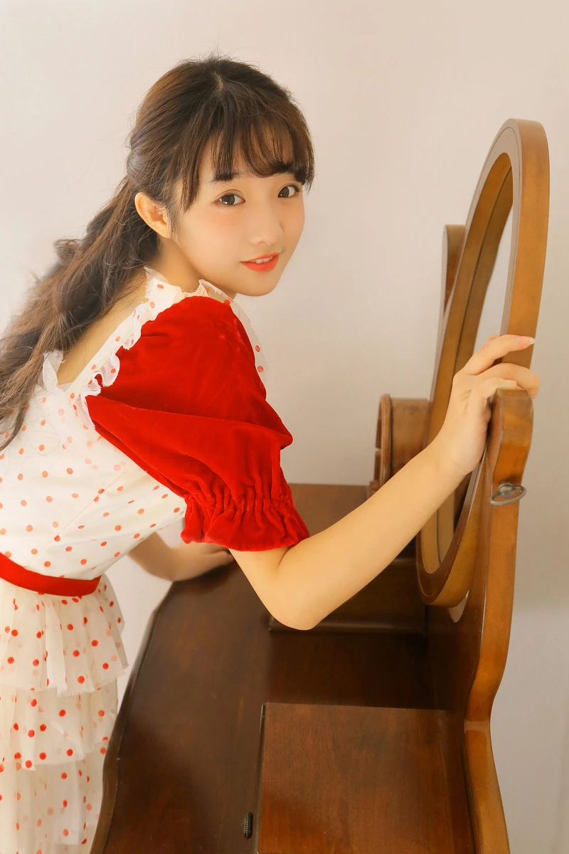 2016-12-15_00-07-10_11_26_2024