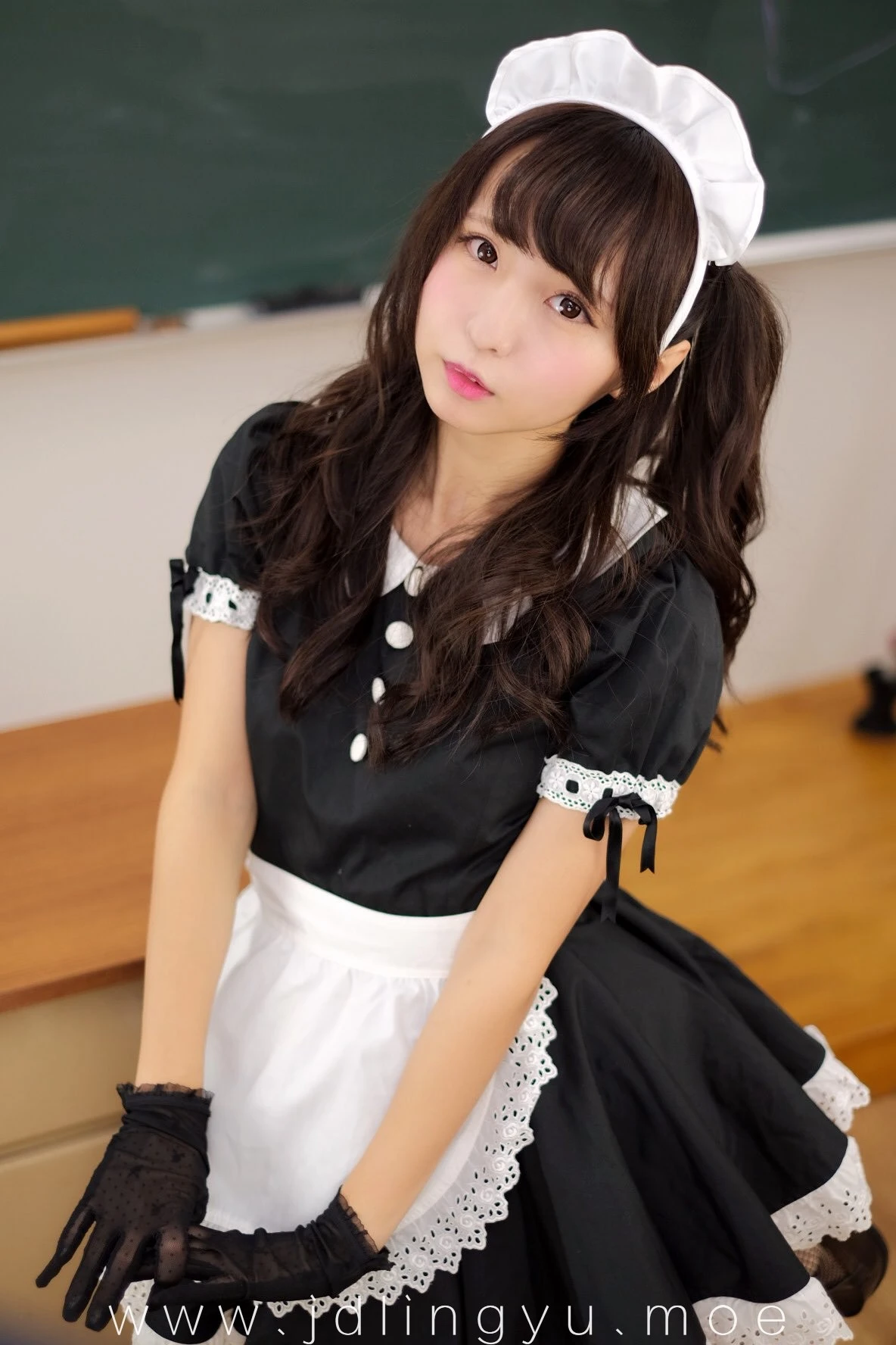 2016-12-20_02-40-04_11_26_2024