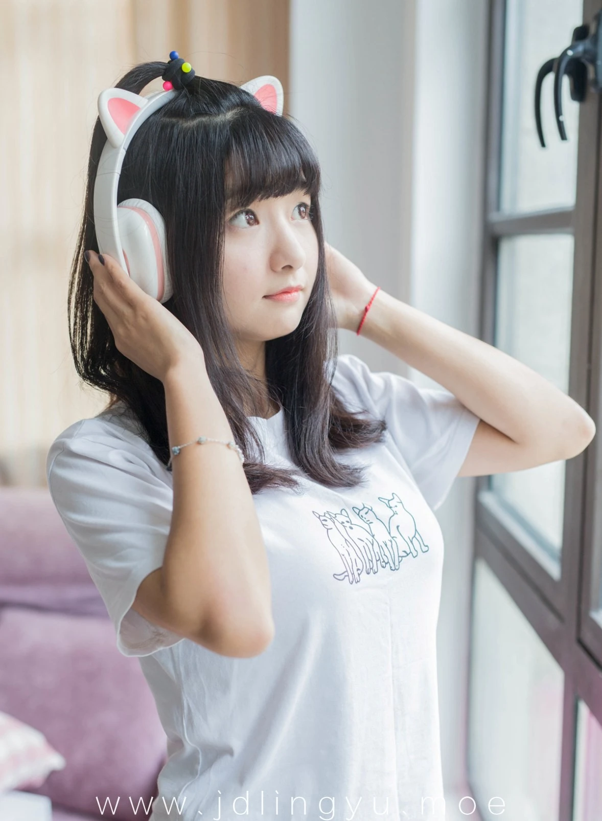 2016-12-21_22-21-28_11_26_2024