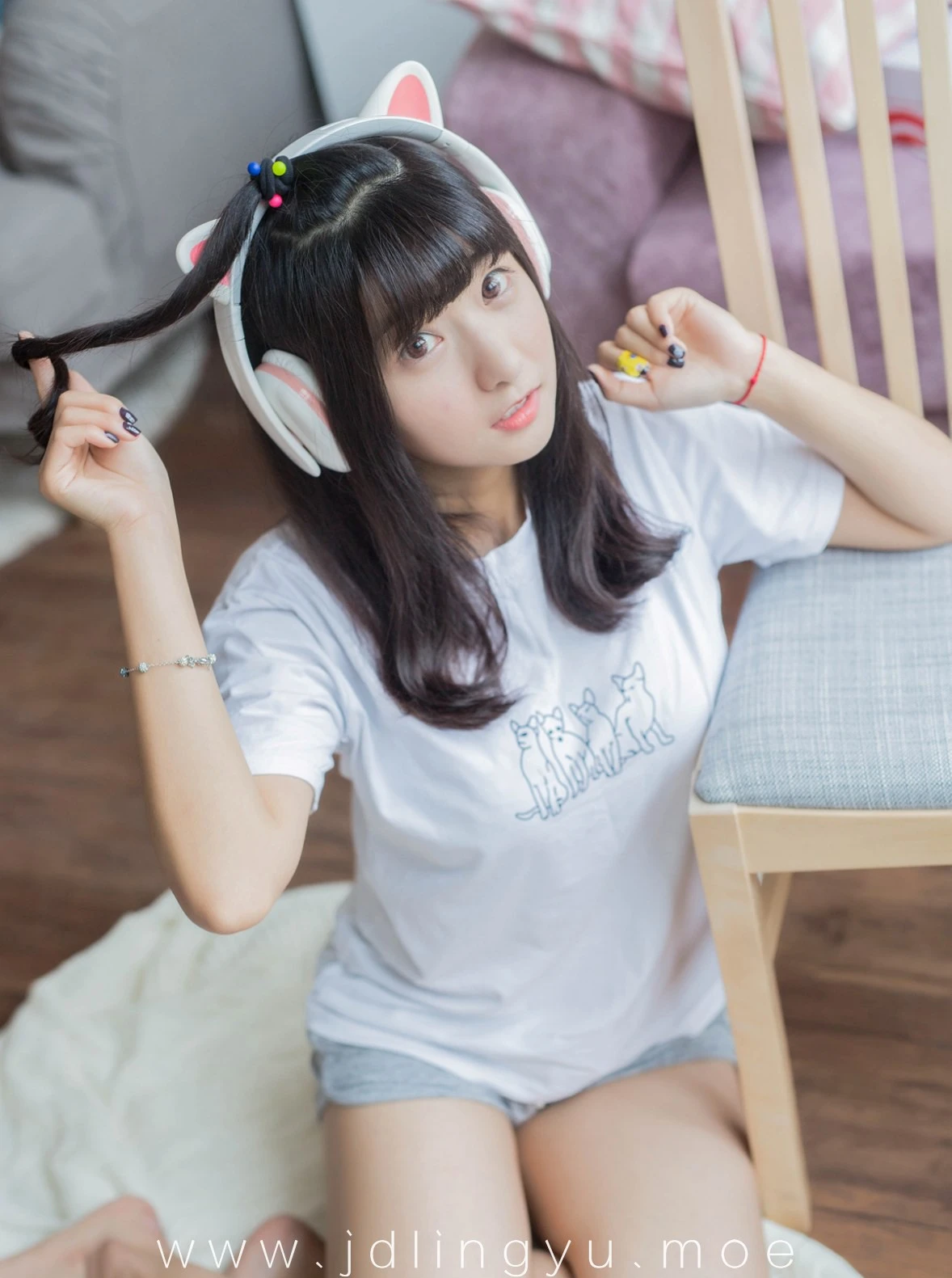 2016-12-21_22-23-21_11_26_2024