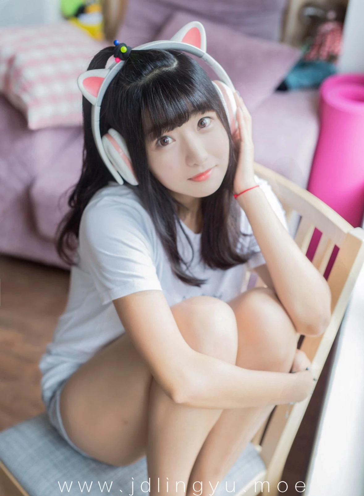 2016-12-21_22-32-08_11_26_2024