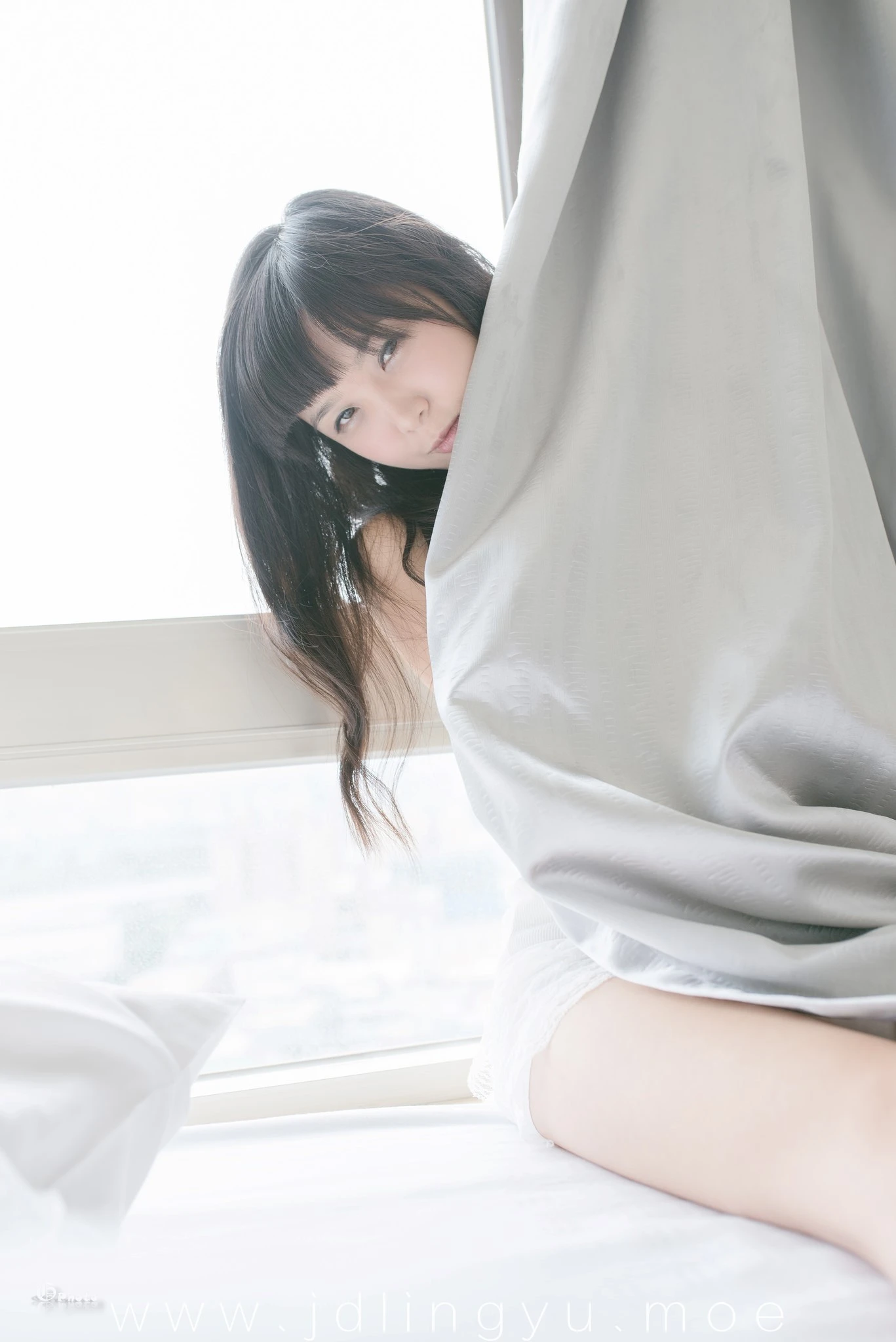 2016-12-26_22-30-40_11_26_2024