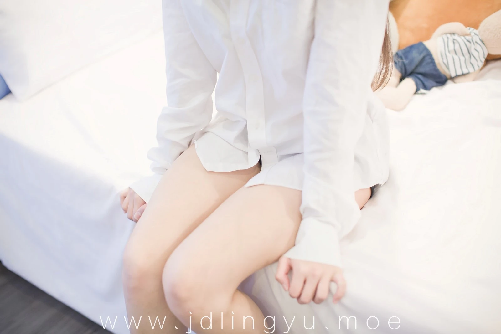 2016-12-28_20-42-01_11_26_2024