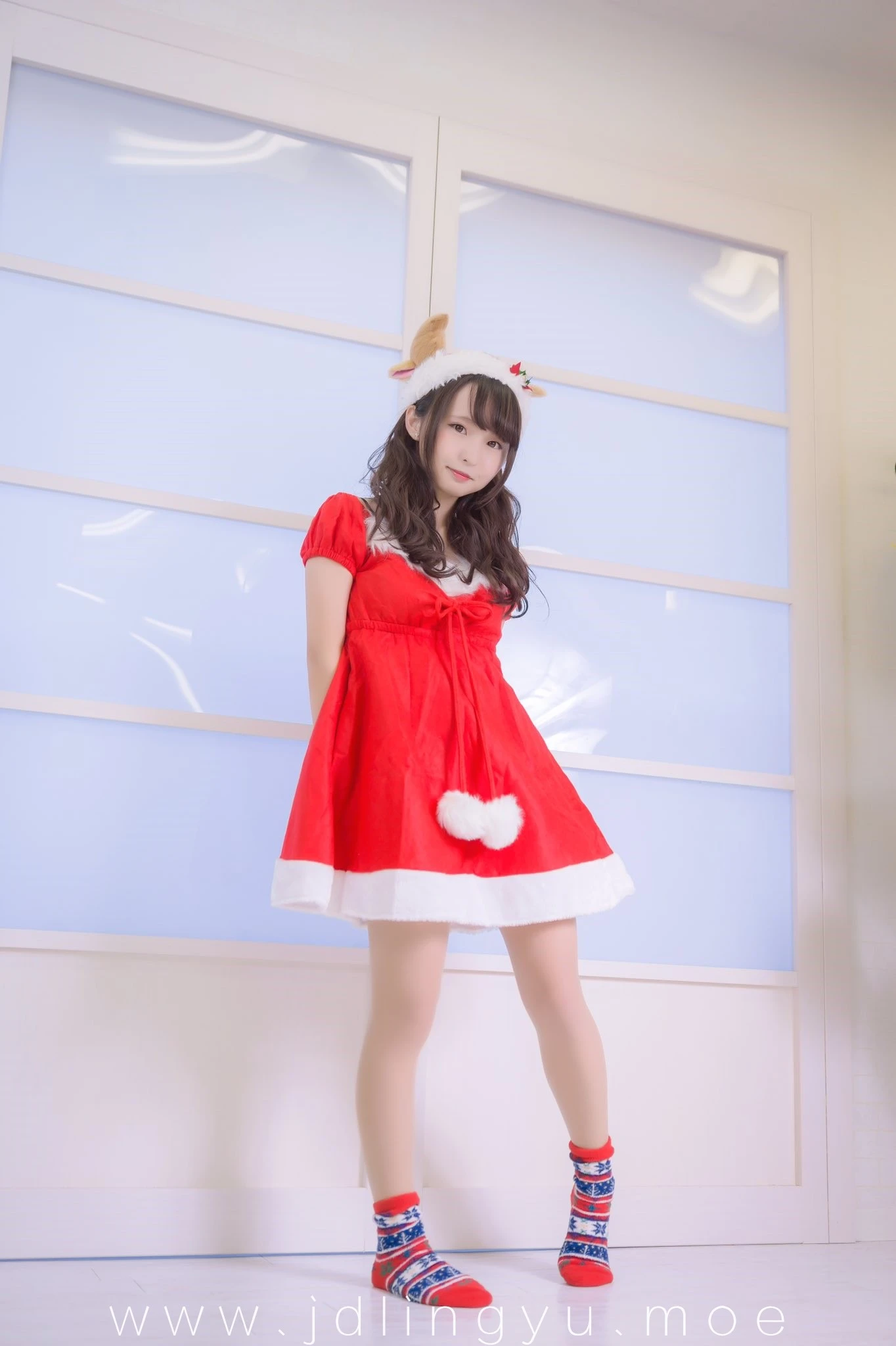 2017-01-03_20-28-08_11_28_2024