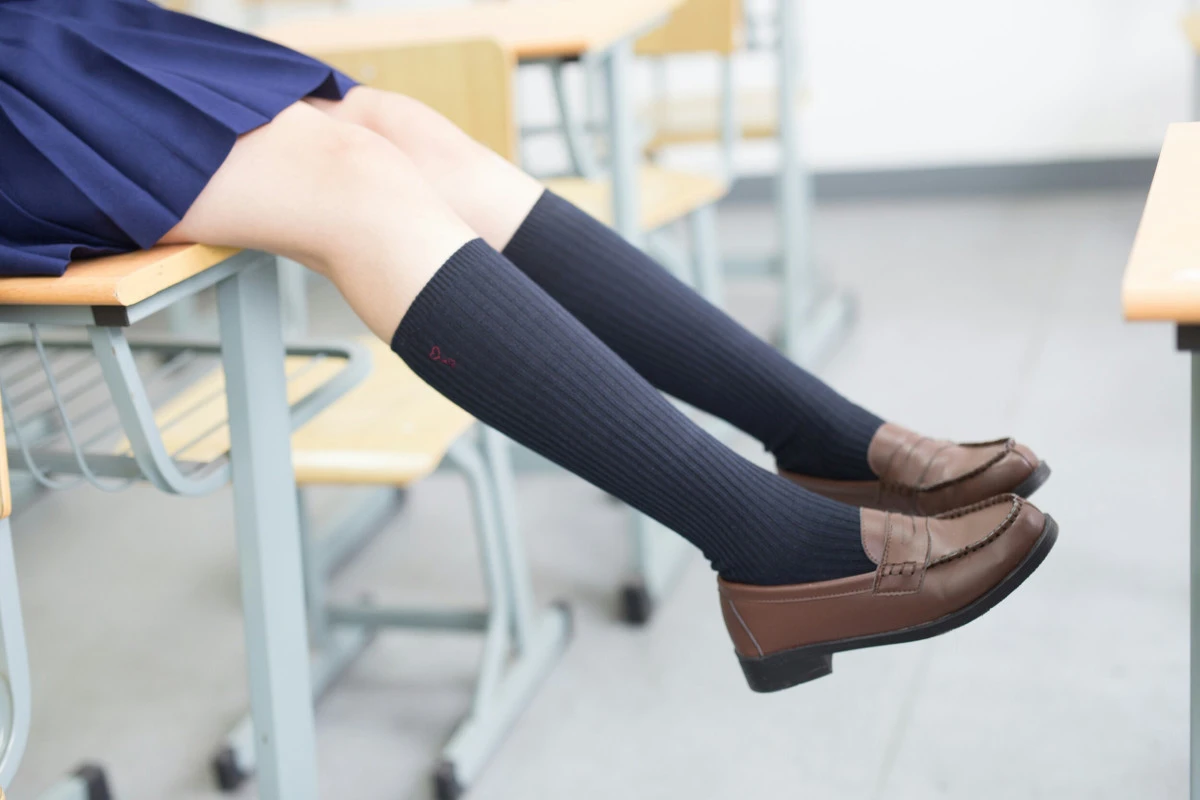 2017-01-04_22-20-17_11_28_2024