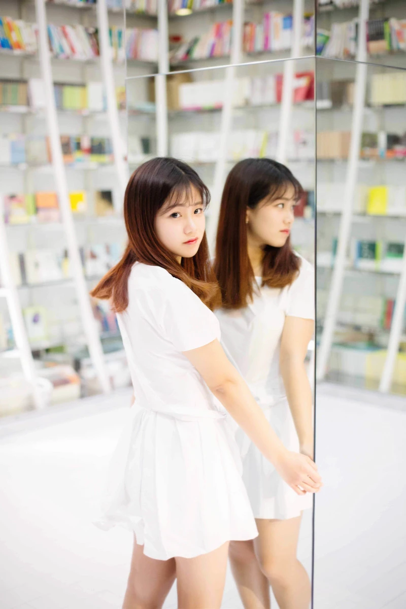 2017-01-05_22-30-14_11_28_2024