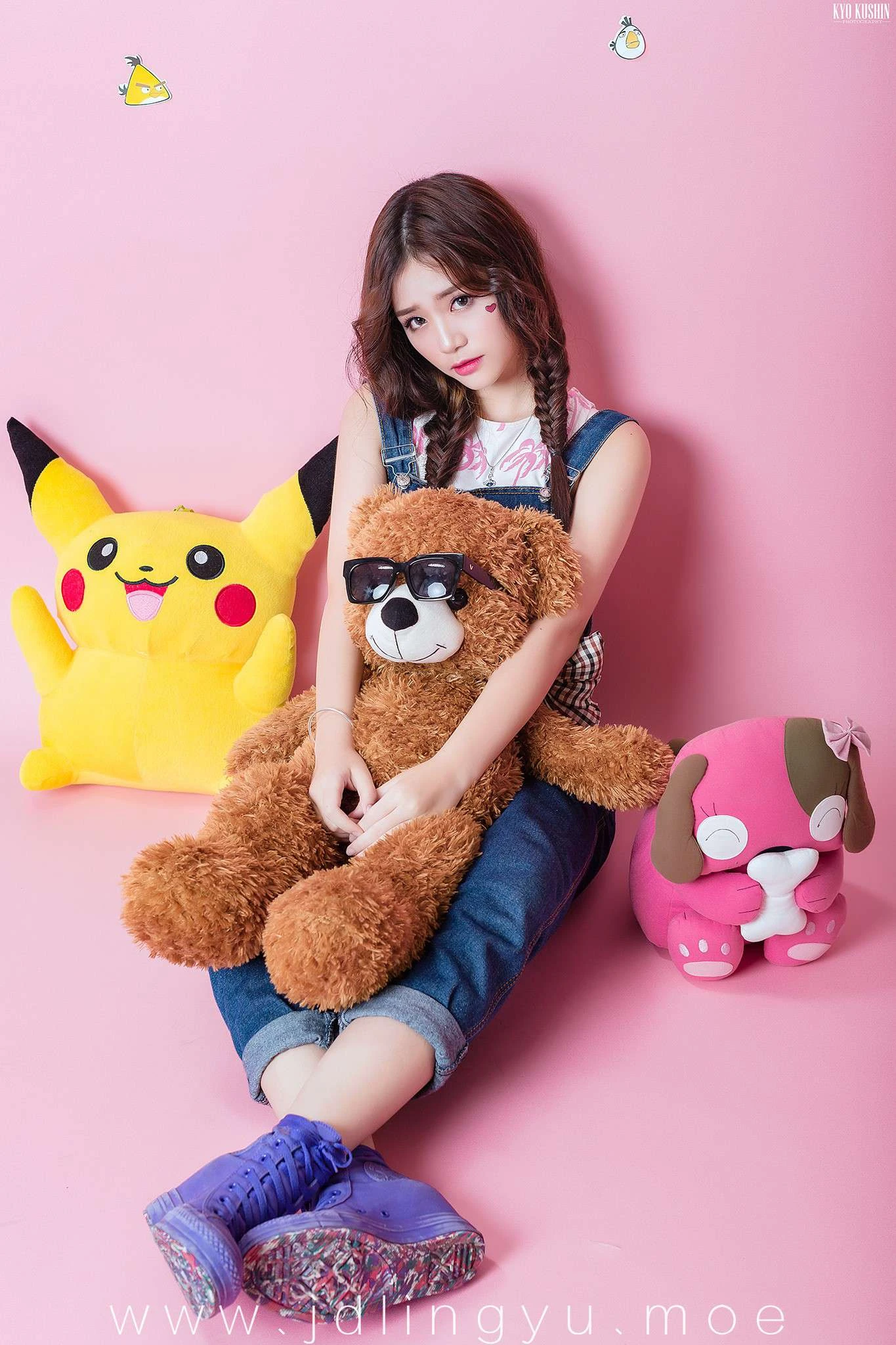 2017-01-20_20-40-48_11_28_2024