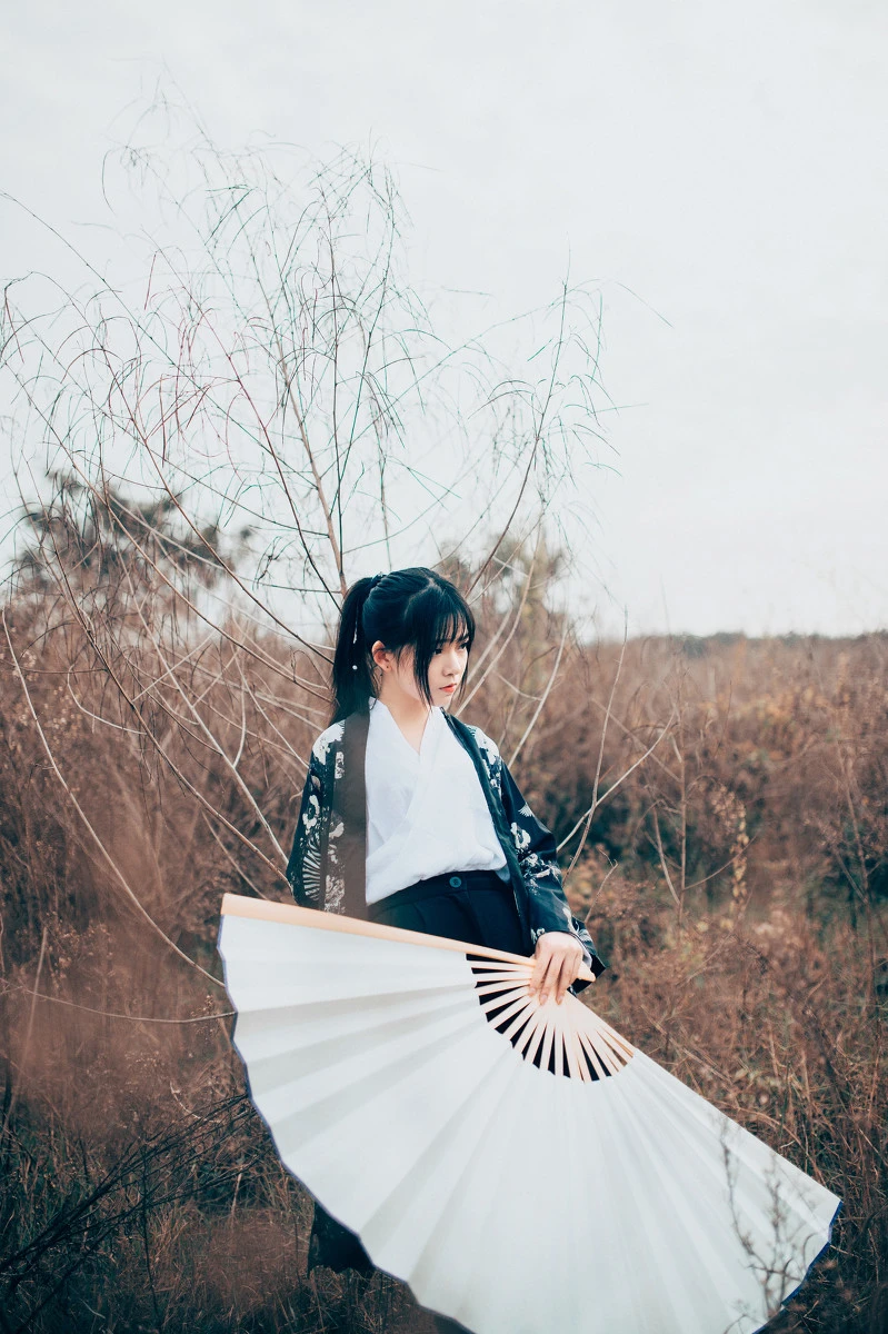 2017-01-21_22-04-33_11_28_2024