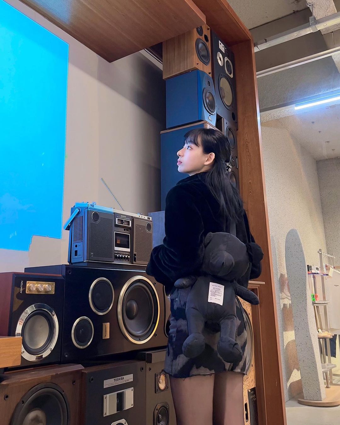 极品!22 岁韩国啦啦队女神河智苑「神级蜜大腿」超顶,网友大赞:看得口水都流出来了!