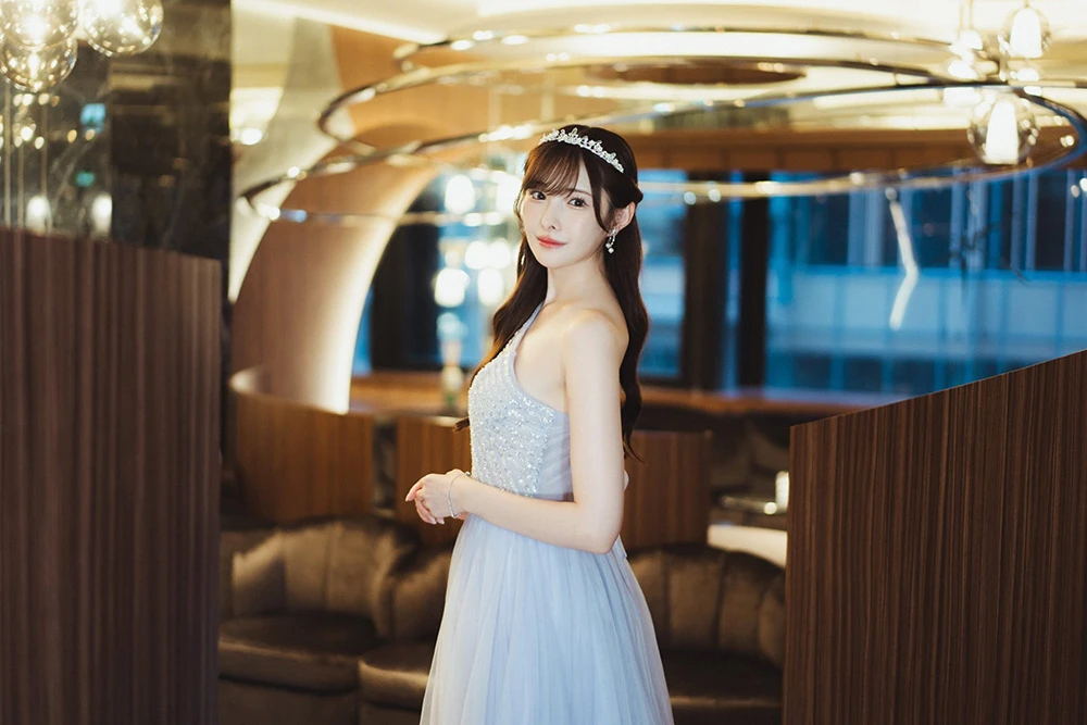 arina003-scaled_12_22_2024