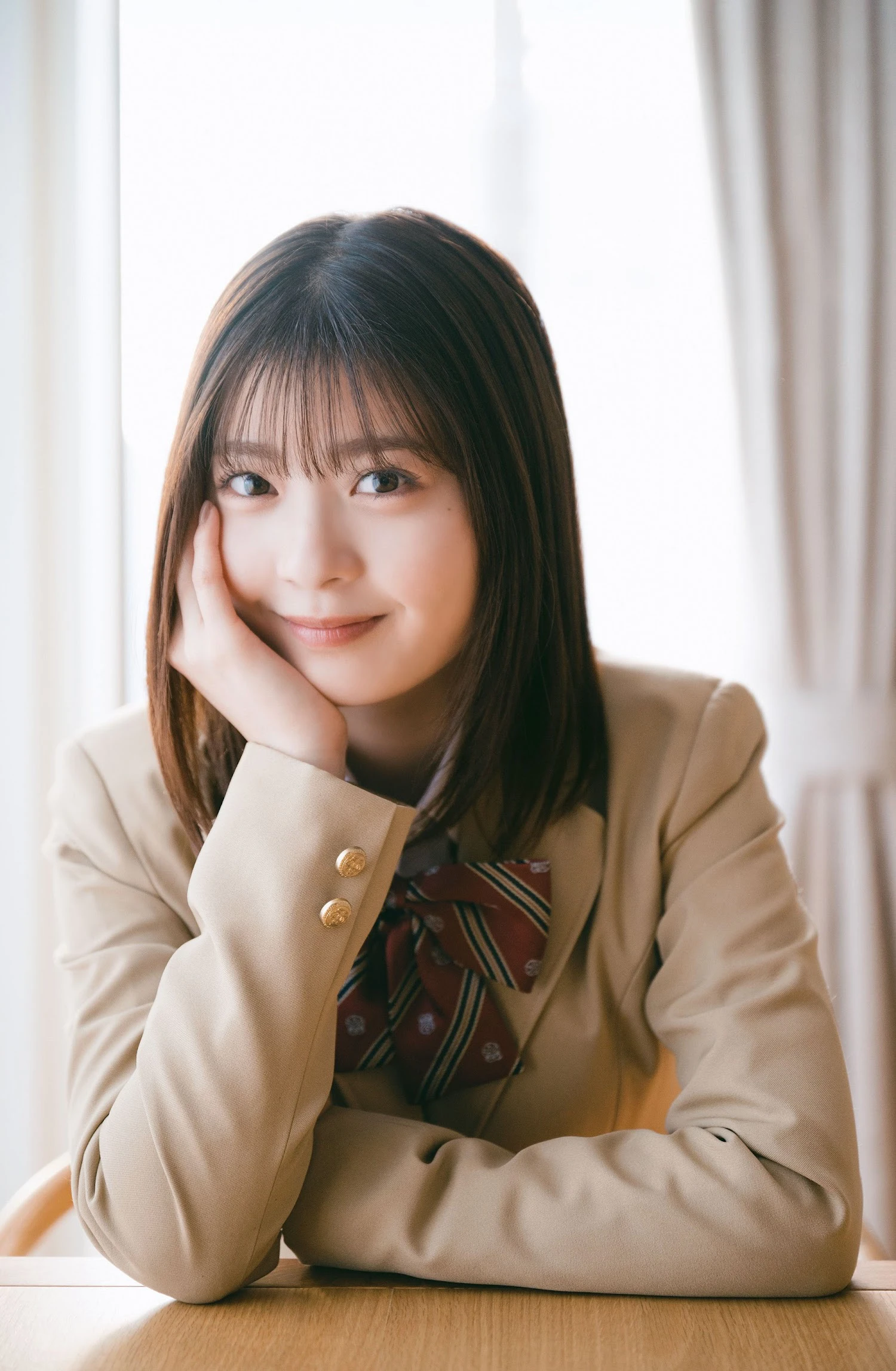 b02-idolfile_02_05_2025