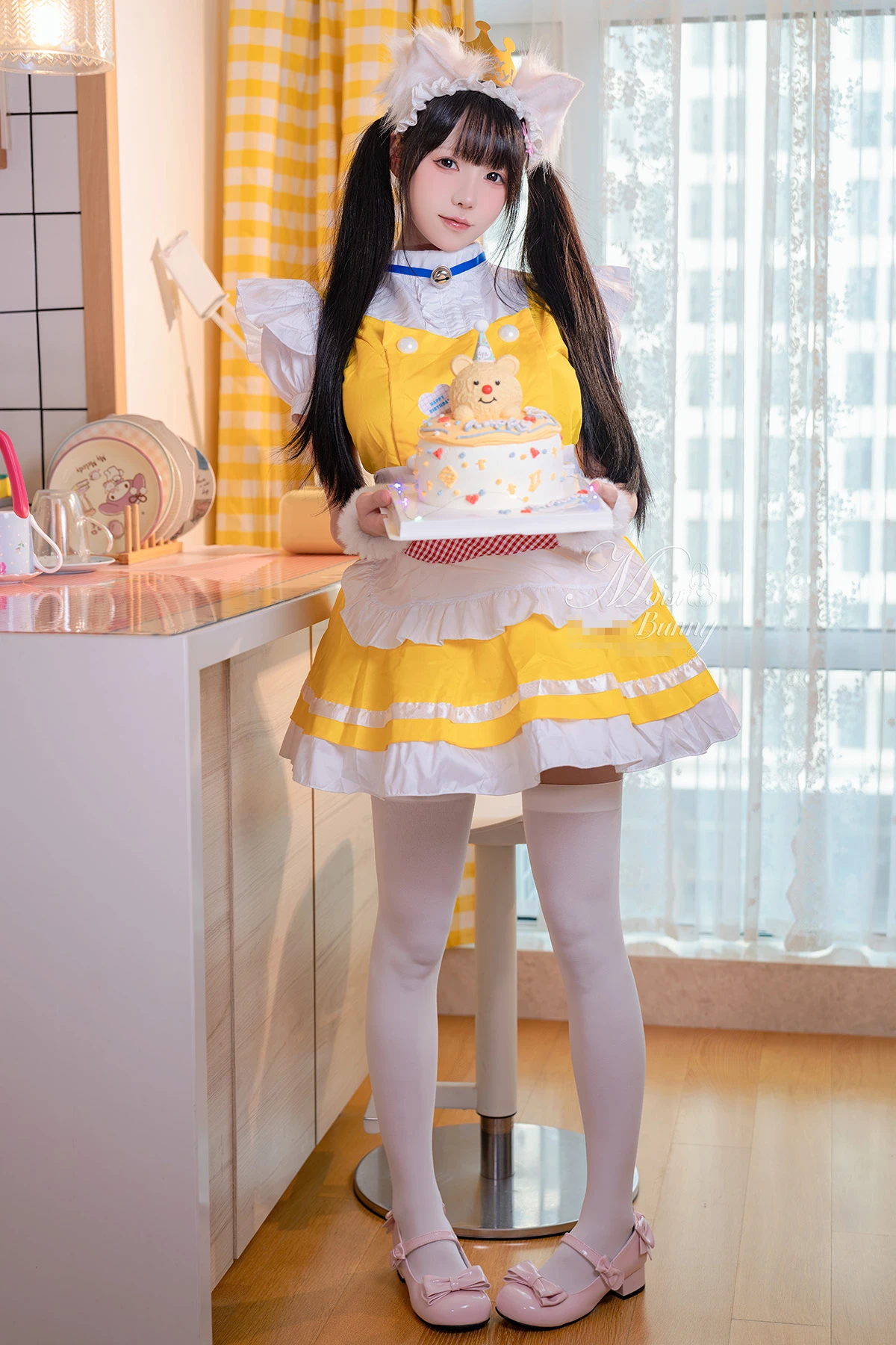 Yiko湿润兔(咬一口兔娘)(黏黏团子兔)(咬人小小兔) – 兔子味蛋糕