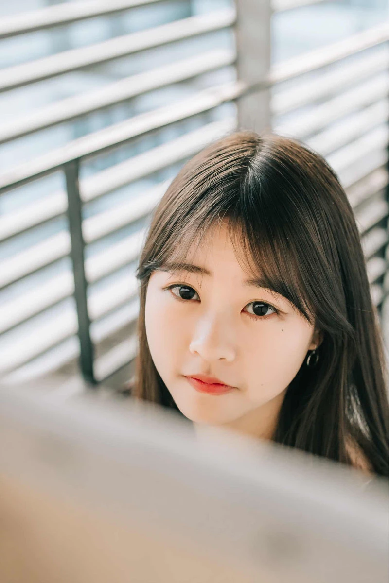 2017-02-04_23-35-10_03_05_2025