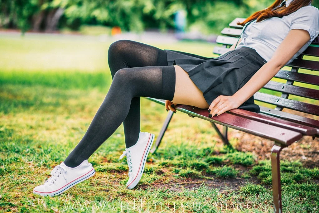 2017-02-09_21-46-28_03_12_2025