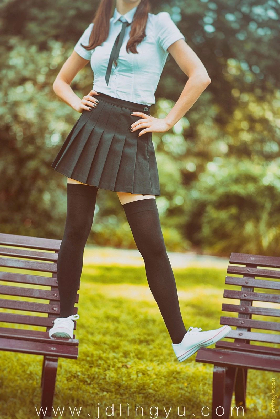 2017-02-09_22-31-28_03_12_2025