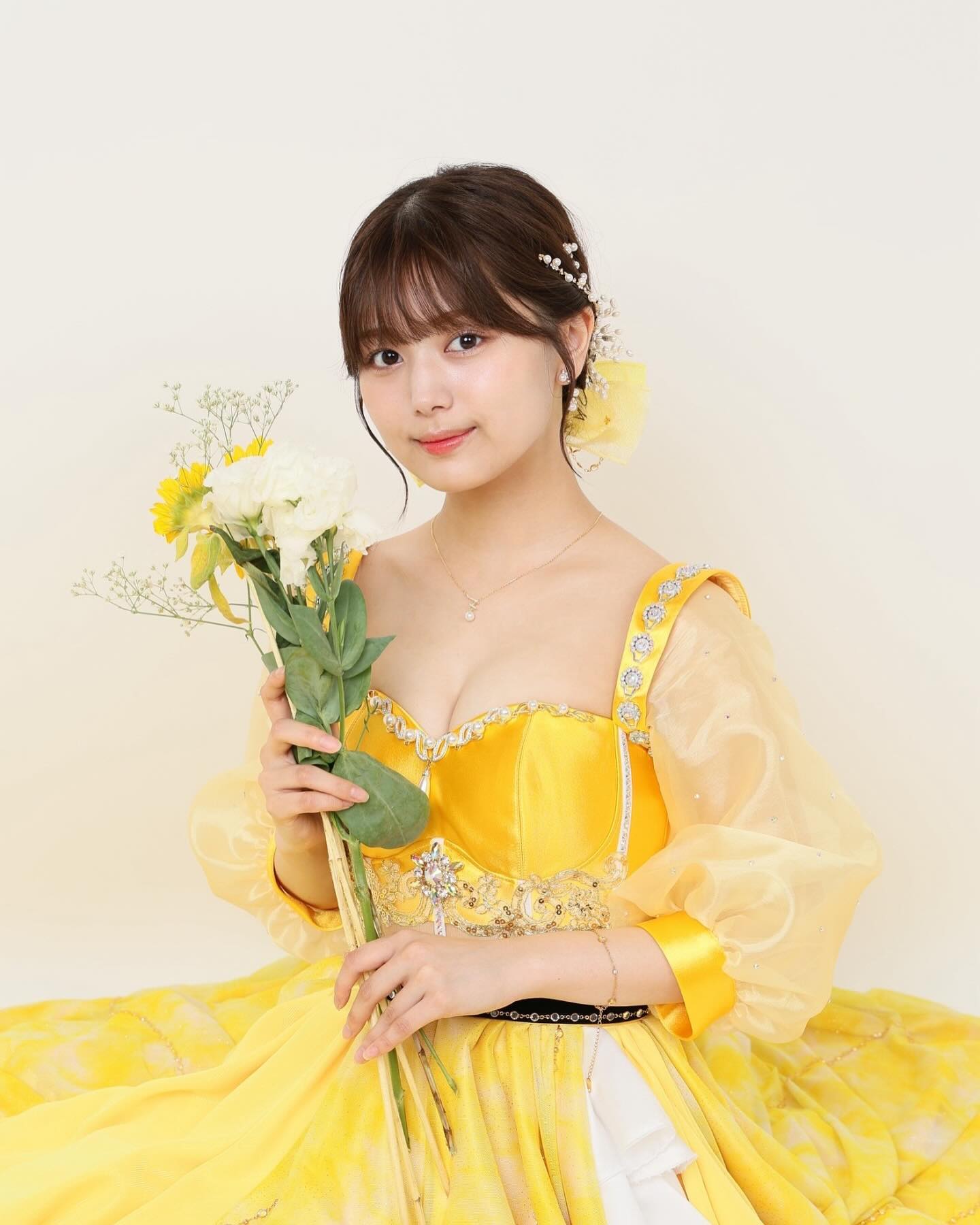 「三上悠亚队友」北野瑠华偶像毕业,蜕变为新生代写真女王!