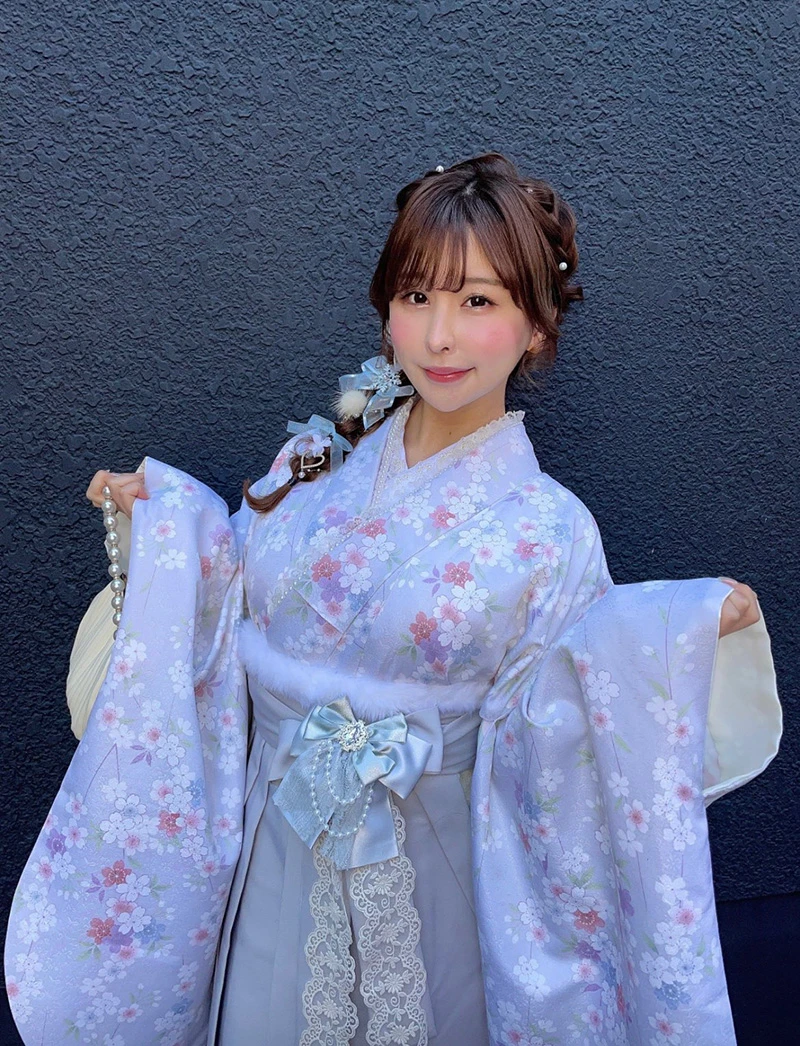 竟然也是老司机!写真偶像「木南美々」惊喜公开 “憧憬人物”,直呼:我永远喜欢 三上、樱空桃 还有 miru