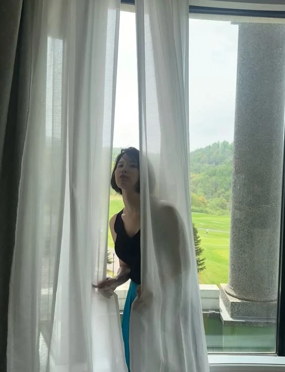 曾跟松本润爆三角恋!人气女优葵司传将引退,推「最后写真展」藏玄机!